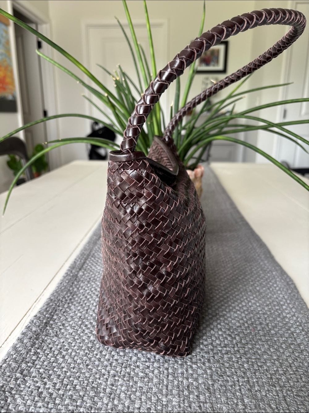 Madewell Signature Woven Shoulder Bag in Coffee Bean - Picture 3 of 7